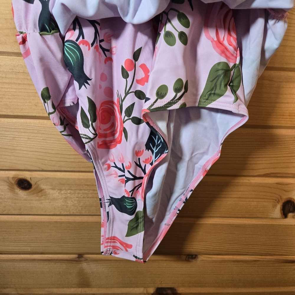 Floral Halter Neck One Piece Swimsuit - Picture 4 of 9
